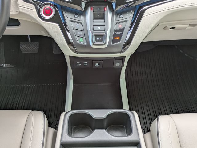 Used 2025 Honda Odyssey Touring image 19