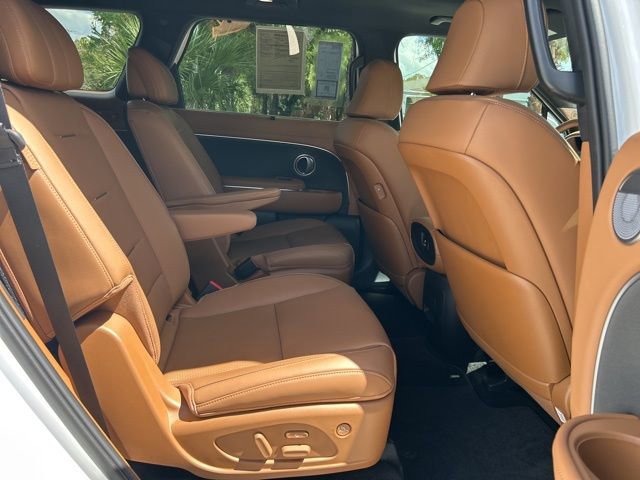 Used 2026 Hyundai Palisade Calligraphy image 17