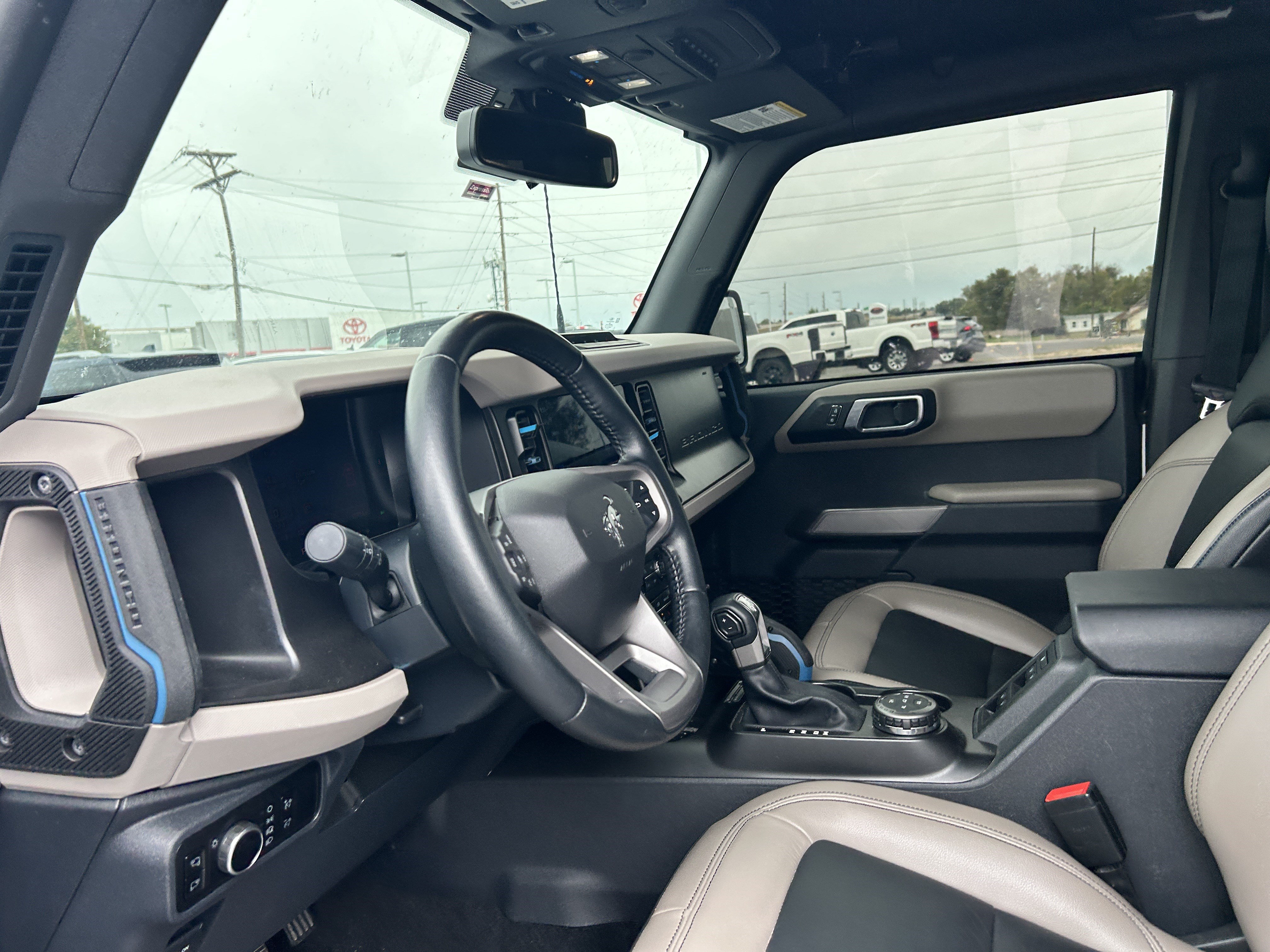 Certified 2023 Ford Bronco Wildtrak AWD/4WD image 10