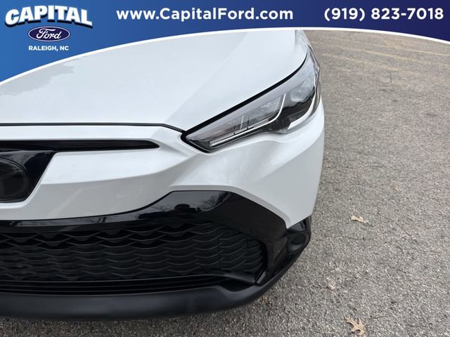 Used 2025 Toyota Corolla Cross AWD Hybrid w/ Moonroof Package image 11