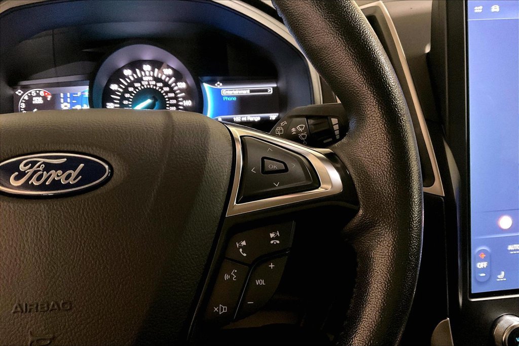Certified 2024 Ford Edge SEL AWD/4WD image 18