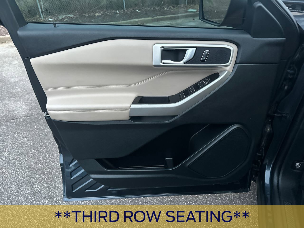 Certified 2024 Ford Explorer XLT w/ Equipment Group 202A image 11