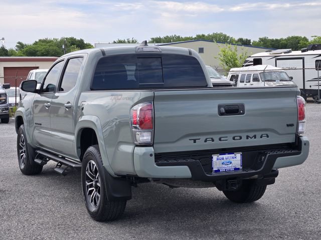 Used 2023 Toyota Tacoma TRD Sport w/ Technology Package RWD image 5