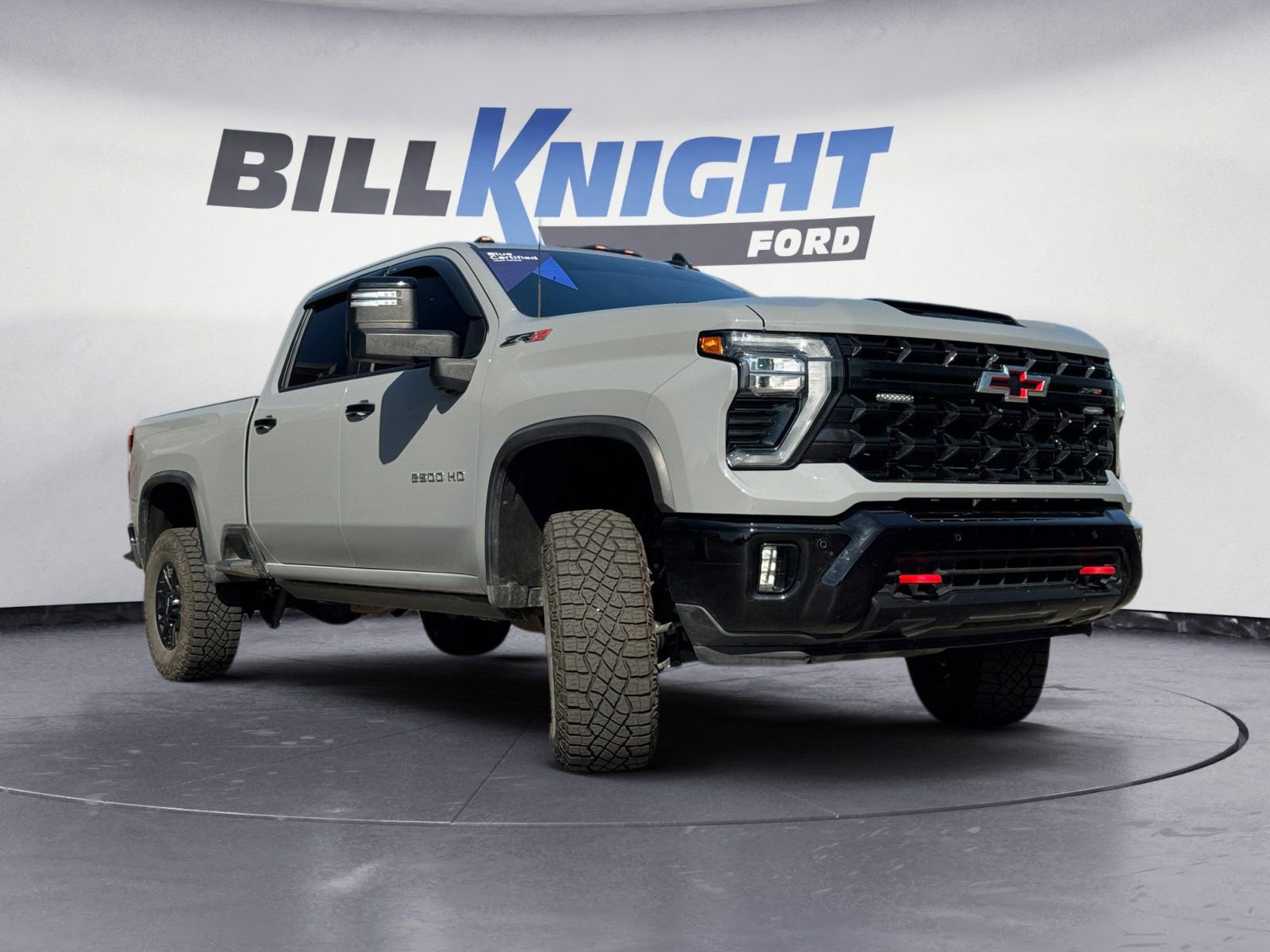 Used 2025 Chevrolet Silverado 2500 ZR2 w/ Technology Package image 7