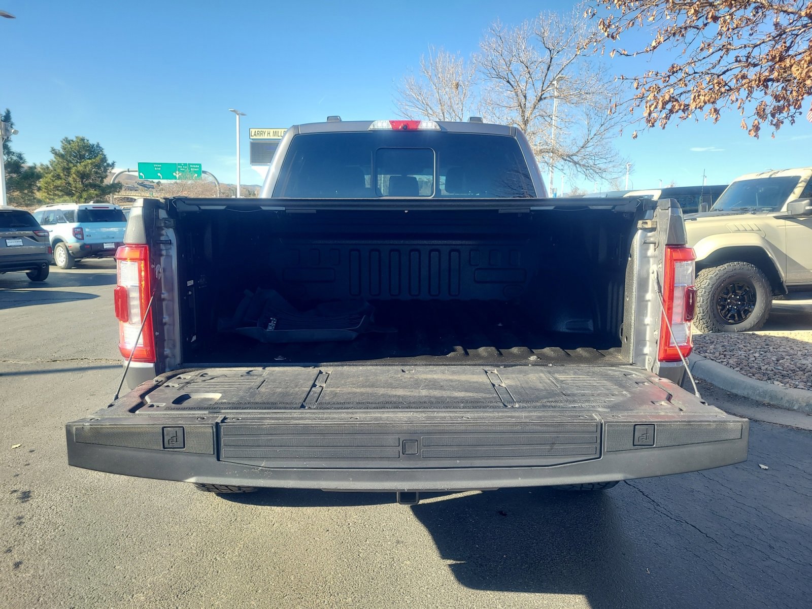 Certified 2022 Ford F150 Lariat w/ Equipment Group 502A High image 34