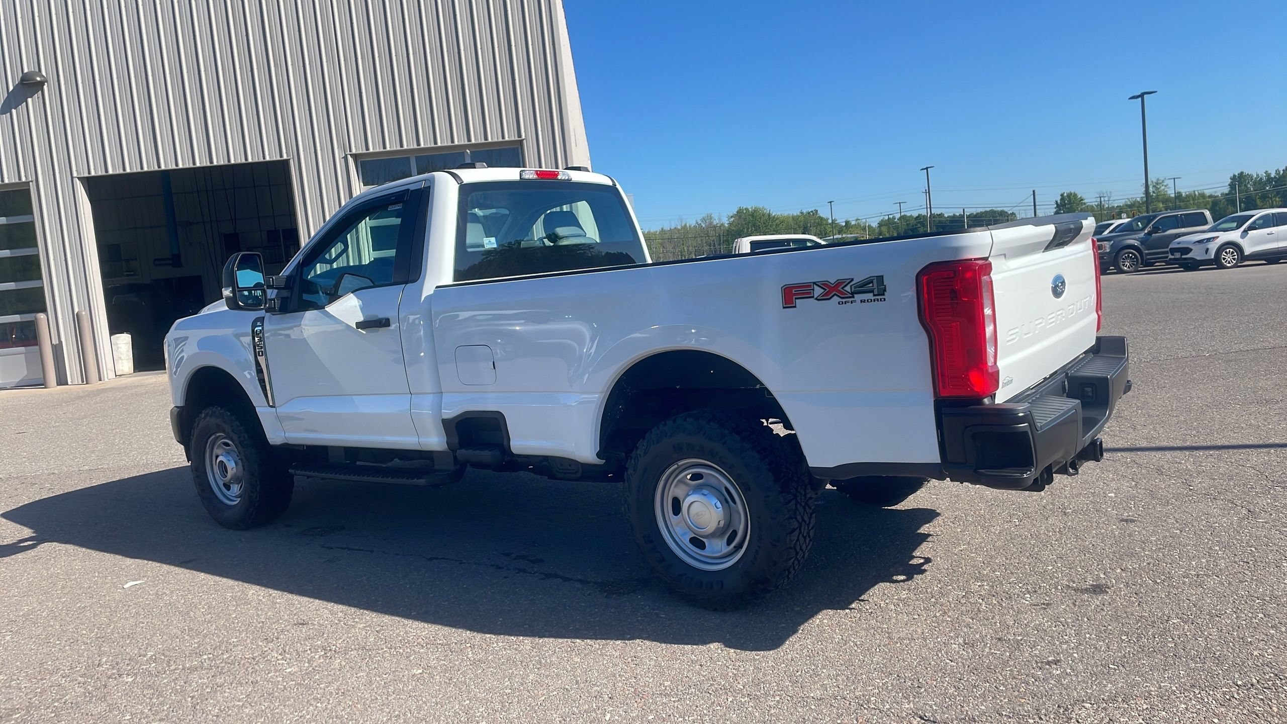 Certified 2025 Ford F350 XL w/ XL Off-Road Package AWD/4WD image 33