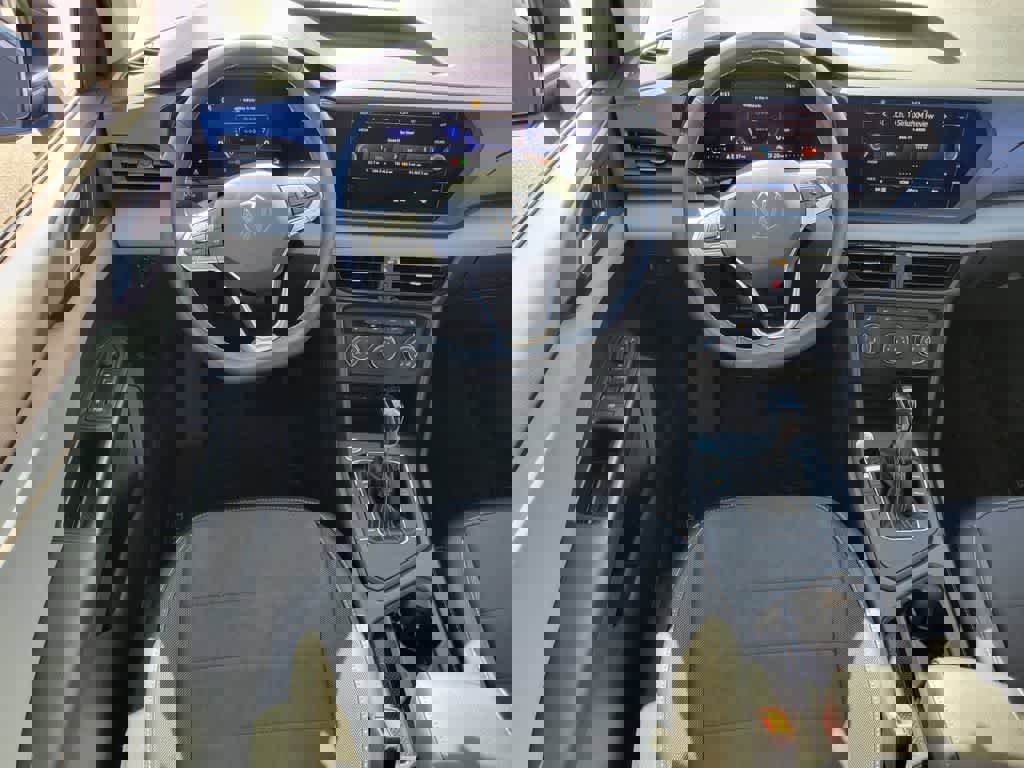 Used 2022 Volkswagen Taos SE FWD image 14