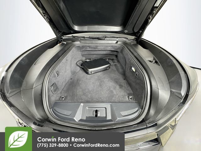 Used 2025 Cadillac Escalade IQ Luxury 2 image 34