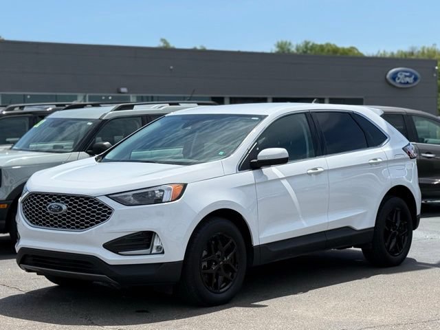 Certified 2024 Ford Edge SEL w/ Convenience Package AWD/4WD image 33