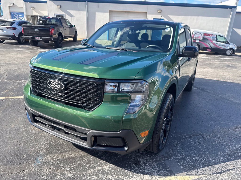 Certified 2025 Ford Maverick XLT w/ XLT Luxury Package AWD/4WD image 48