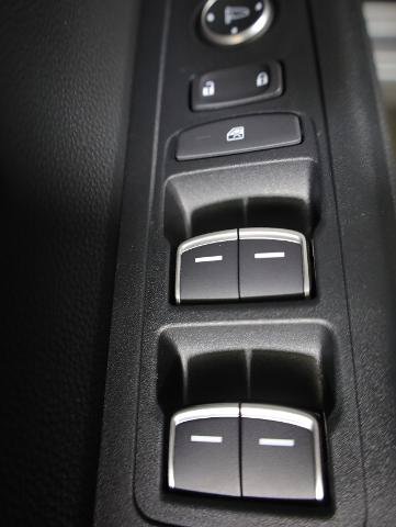Used 2025 Honda CR-V EX-L image 28