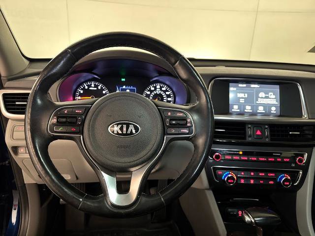 Used 2017 Kia Optima EX image 7