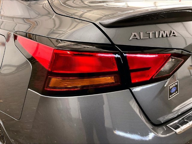Used 2023 Nissan Altima 2.5 SR w/ SR Premium Package AWD/4WD image 28