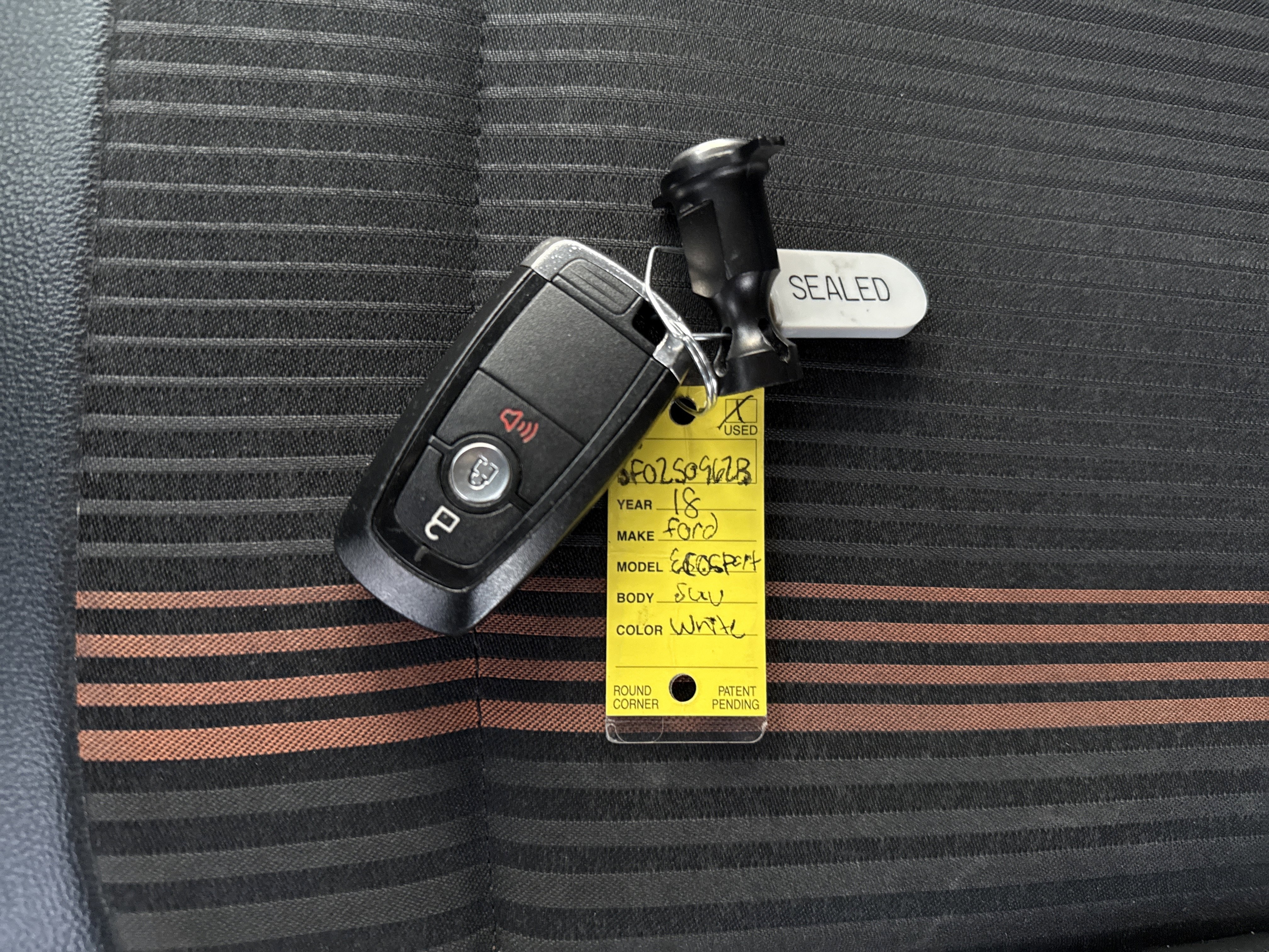 Certified 2018 Ford EcoSport SES image 29