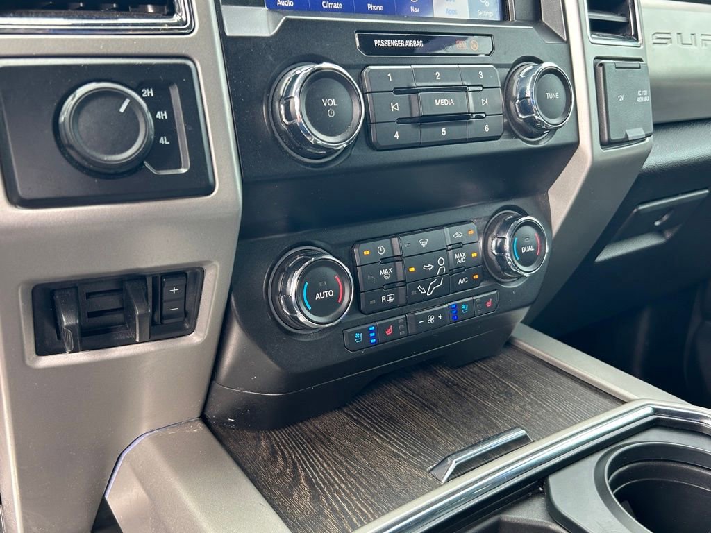 Certified 2021 Ford F350 Lariat w/ Lariat Ultimate Package image 41