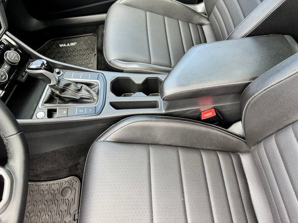 Used 2022 Volkswagen Jetta SE FWD image 19