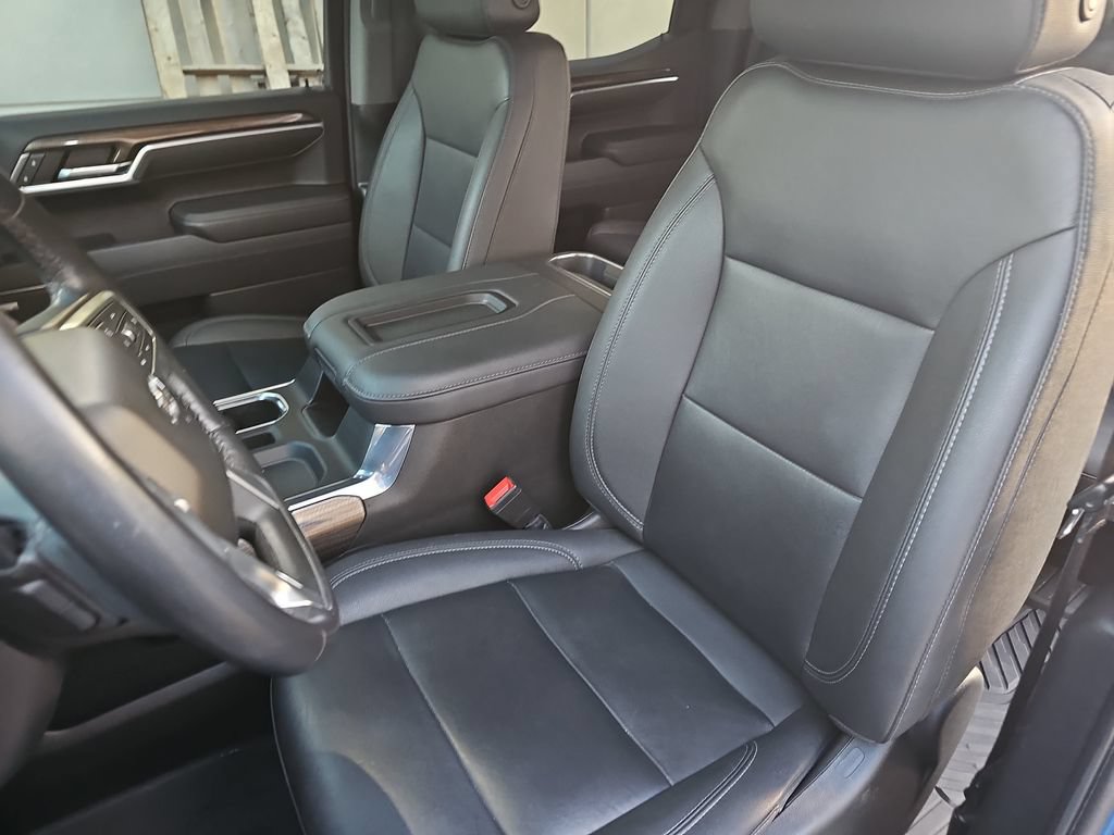 Used 2022 Chevrolet Silverado 1500 RST w/ RST All Star Premium Package AWD/4WD image 14