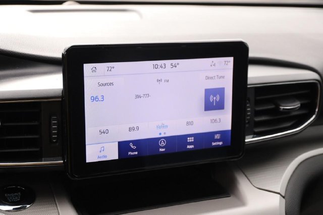 Certified 2023 Ford Explorer XLT w/ Equipment Group 202A AWD/4WD image 18