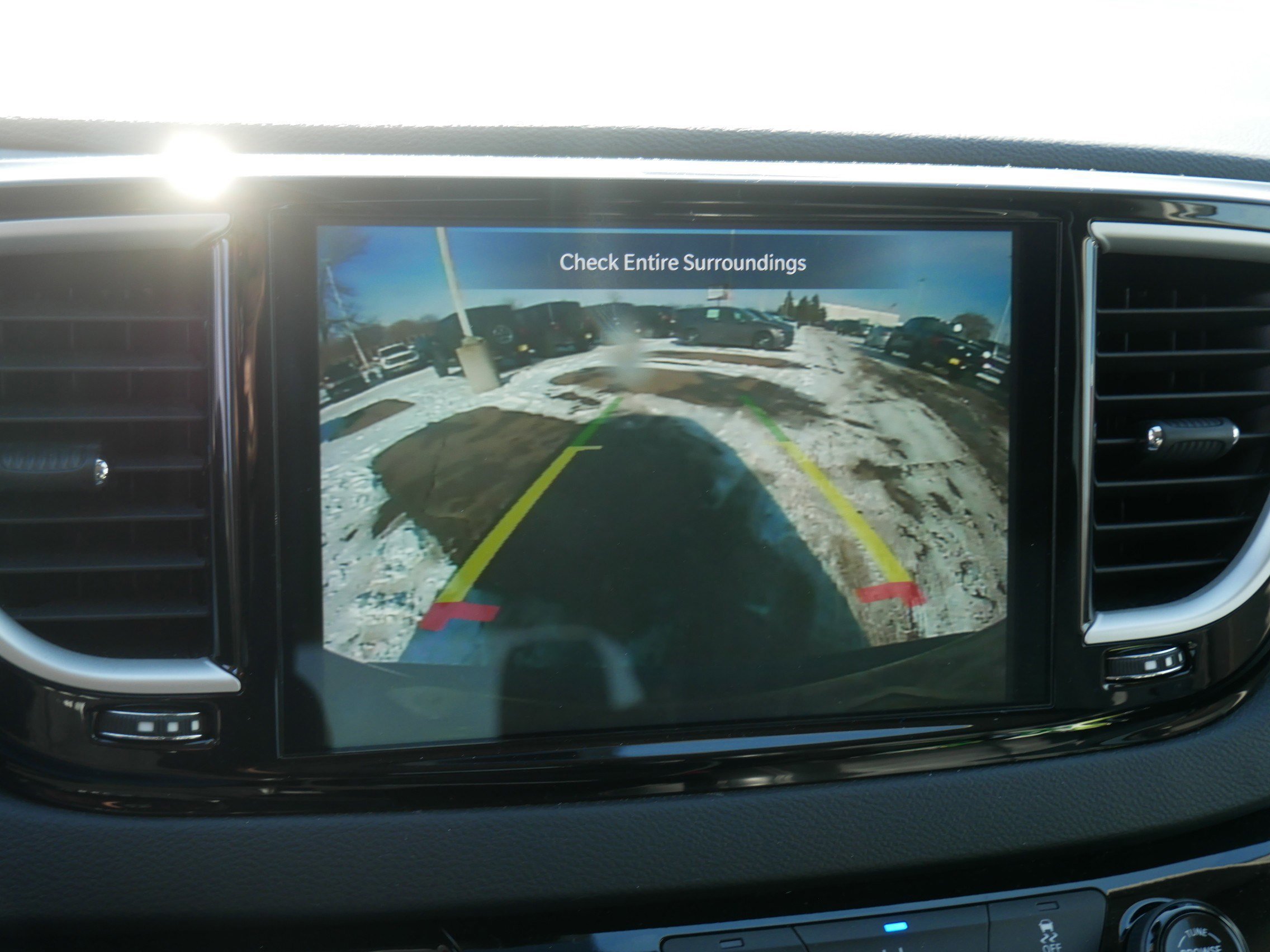 Used 2022 Chrysler Pacifica Touring-L image 29