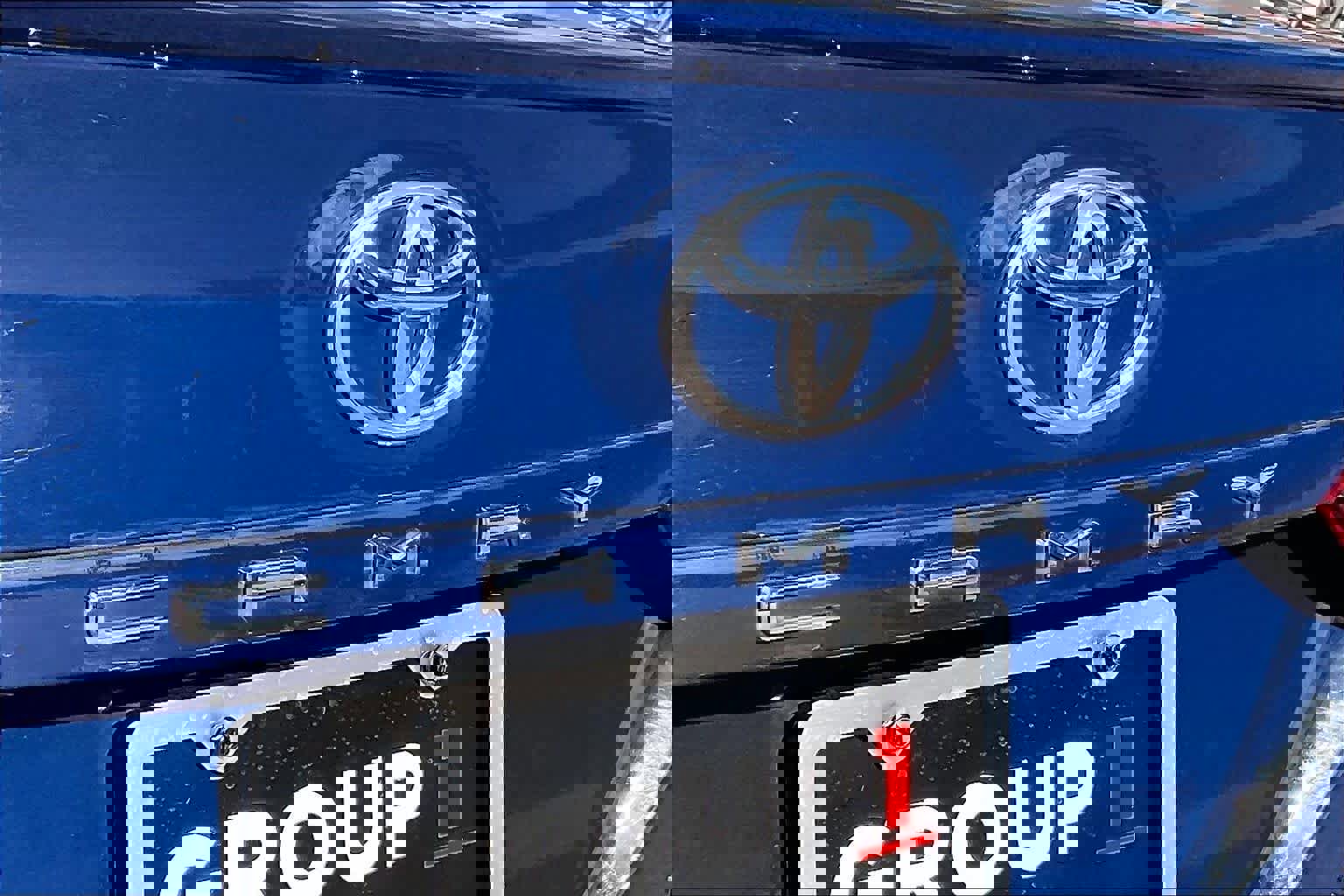 Used 2024 Toyota Camry SE image 30