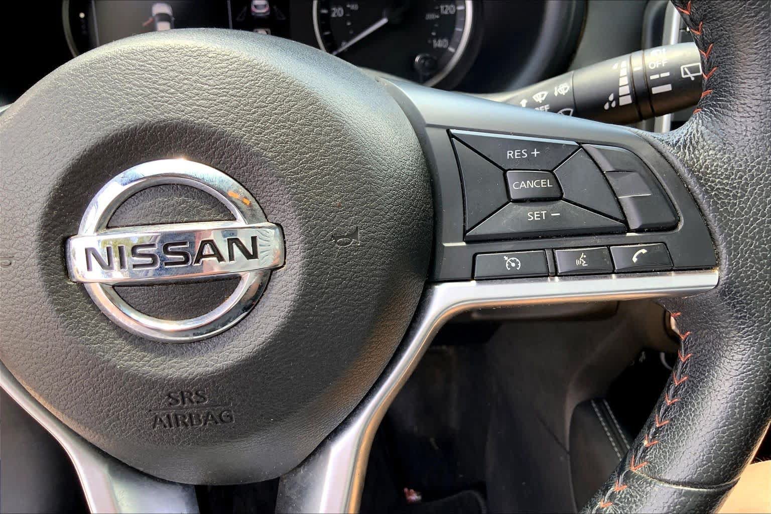 Used 2019 Nissan Kicks SR FWD image 25
