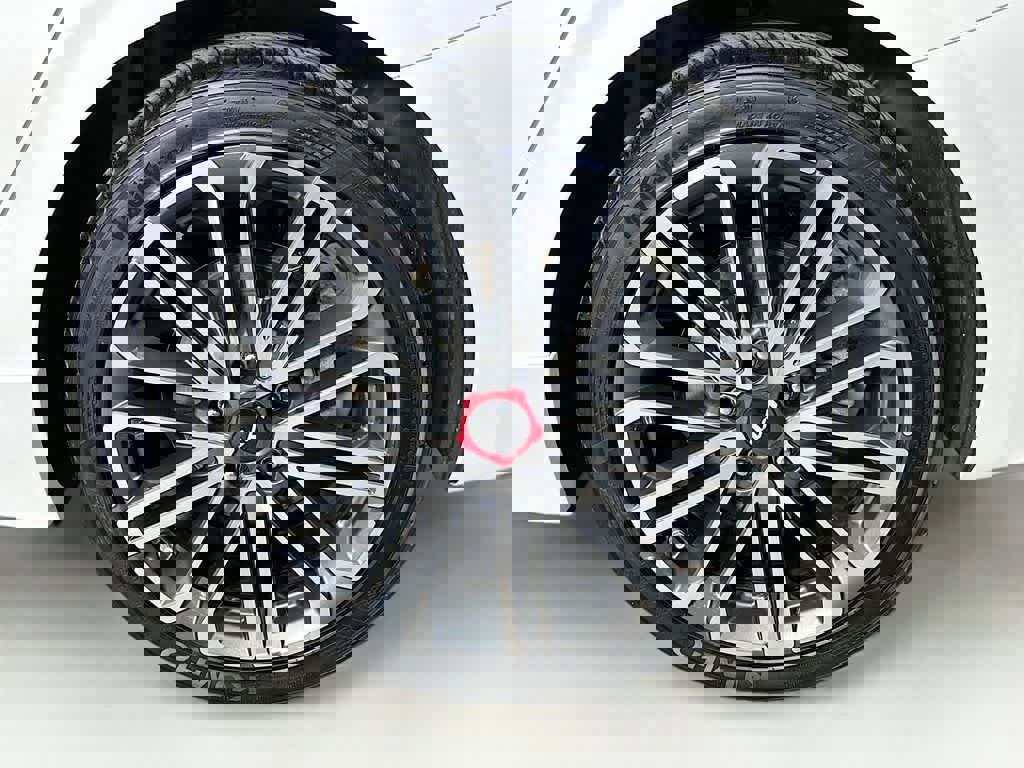 Used 2024 Kia Forte GT image 11