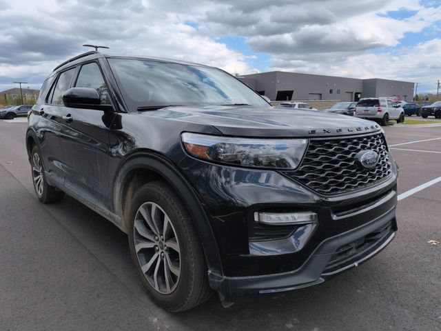 Certified 2023 Ford Explorer ST AWD/4WD image 3