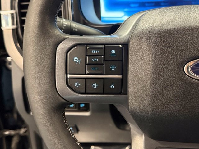 Certified 2025 Ford F250 Lariat w/ Lariat Ultimate Package AWD/4WD image 20