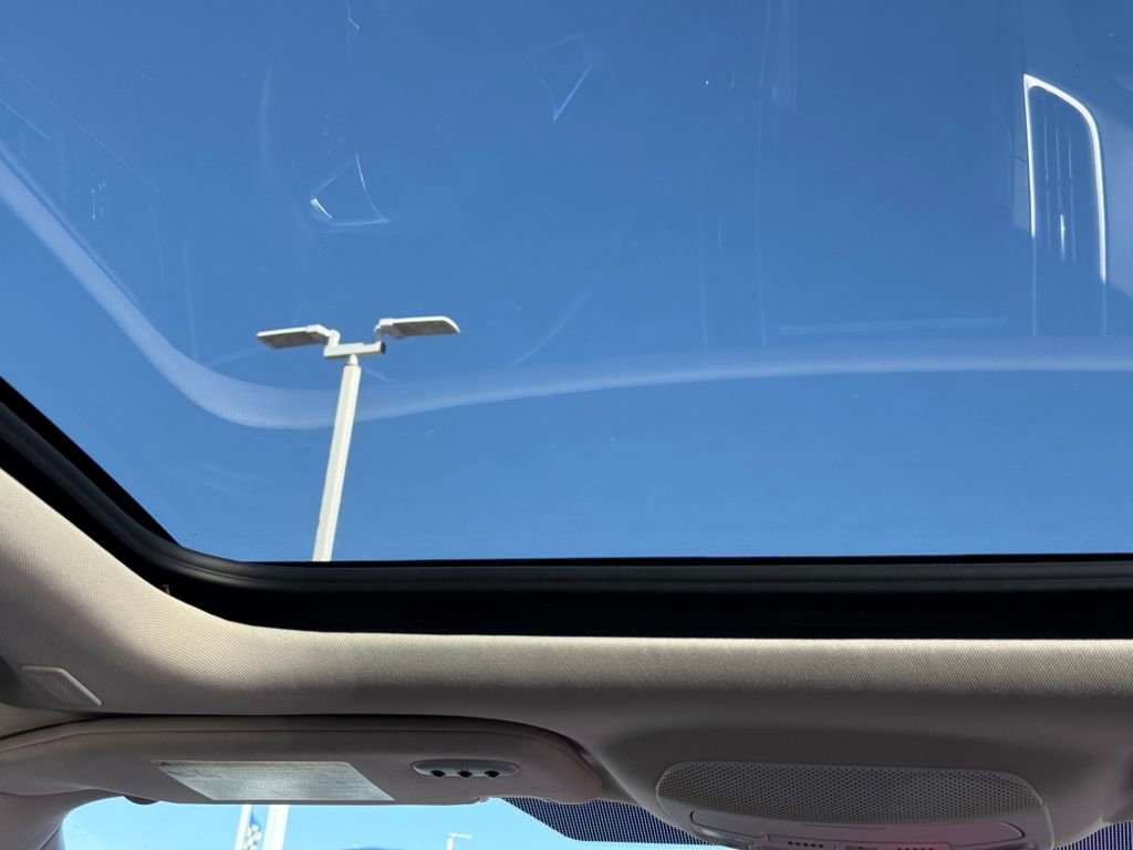 Certified 2024 Ford Edge SEL w/ Convenience Package image 16