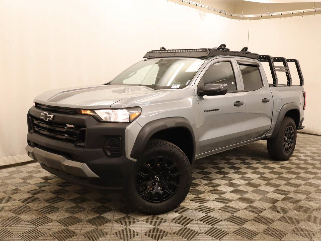 Used 2025 Chevrolet Colorado Trail Boss w/ LPO, Hood Decal Package