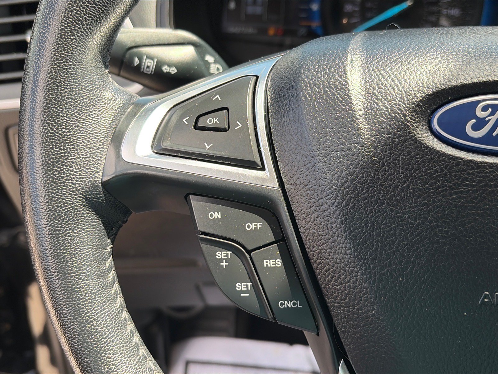 Certified 2024 Ford Edge SEL AWD/4WD image 16