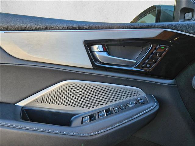 Used 2025 Acura MDX FWD w/ Technology Package image 25
