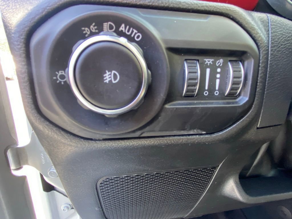 Used 2022 Jeep Wrangler Unlimited Rubicon w/ LED Lighting Group image 12