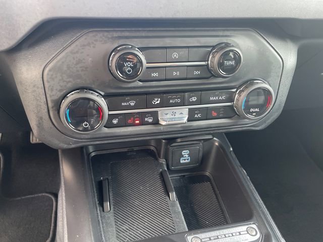 Certified 2025 Ford Bronco Outer Banks AWD/4WD image 34