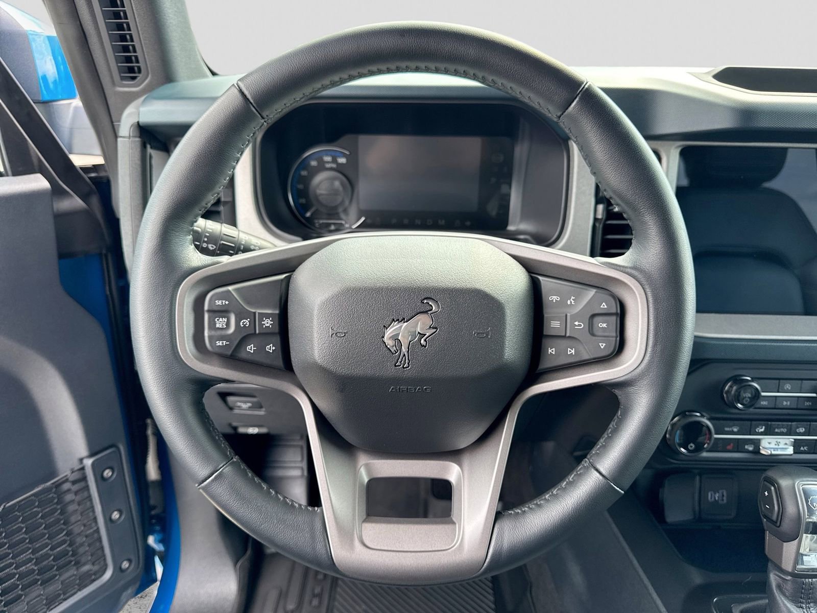 Certified 2024 Ford Bronco Outer Banks AWD/4WD image 21