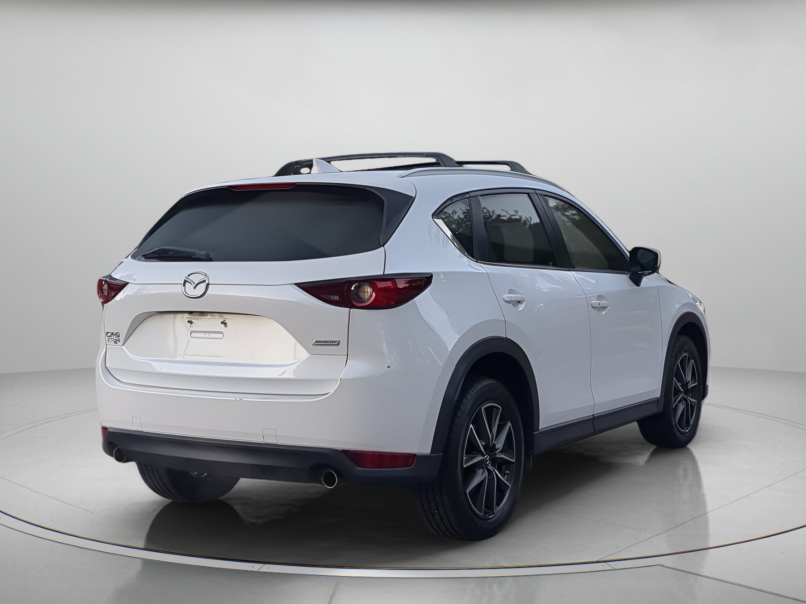 Used 2018 MAZDA CX-5 Touring w/ Preferred Equipment Package FWD image 40