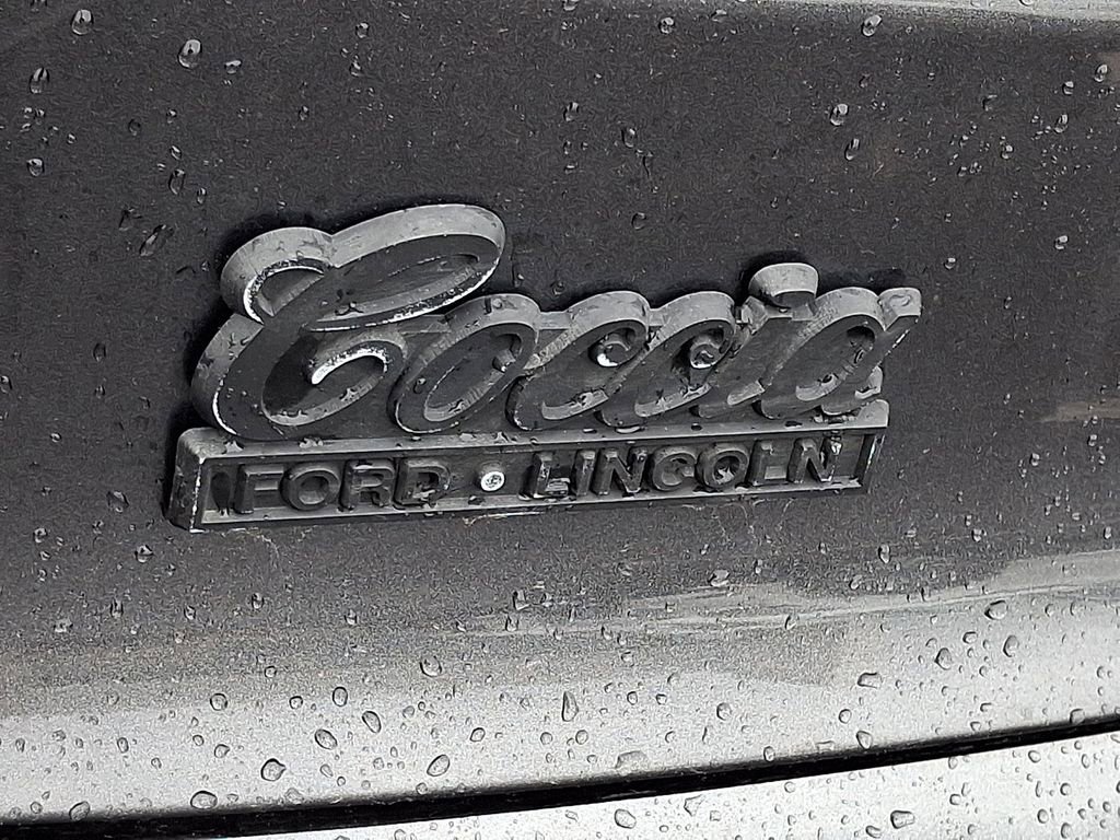 Certified 2018 Ford Escape SE w/ SE Sync 3 Package image 30