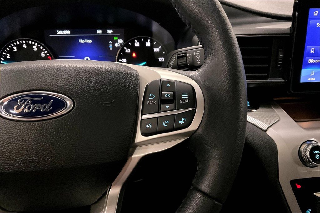 Certified 2024 Ford Explorer XLT w/ Equipment Group 202A AWD/4WD image 18