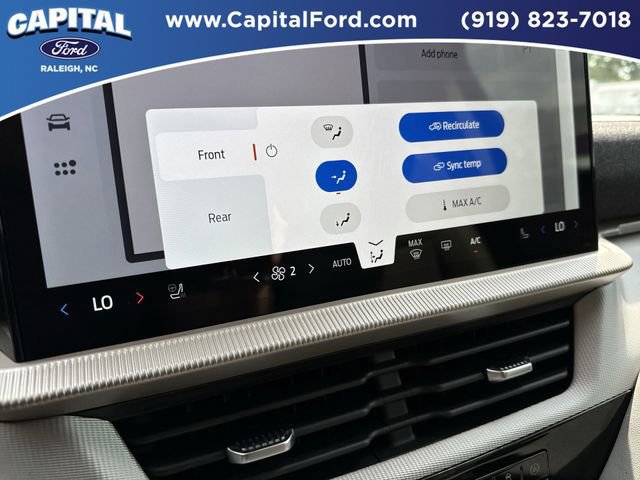 Certified 2025 Ford Explorer Active w/ Active Comfort Package AWD/4WD image 30