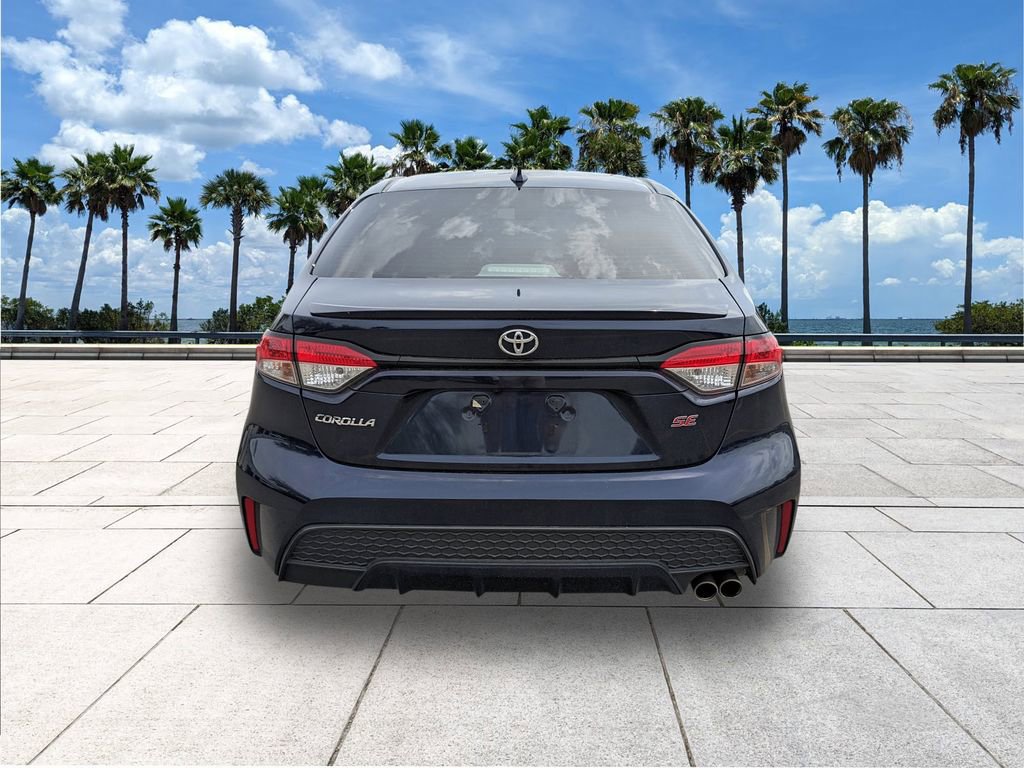 Used 2022 Toyota Corolla SE image 6