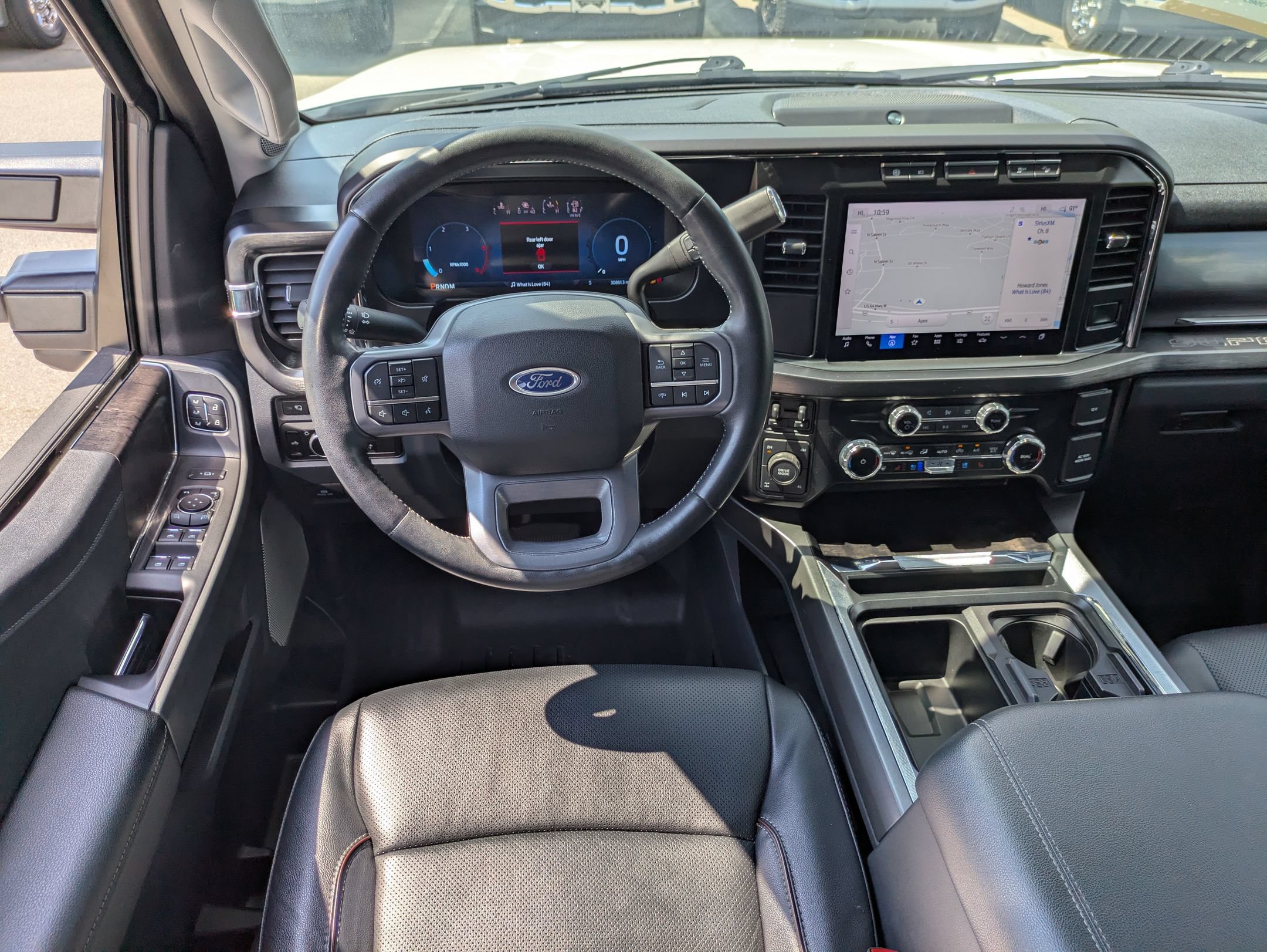 Certified 2023 Ford F250 Lariat w/ Black Appearance Package AWD/4WD image 33