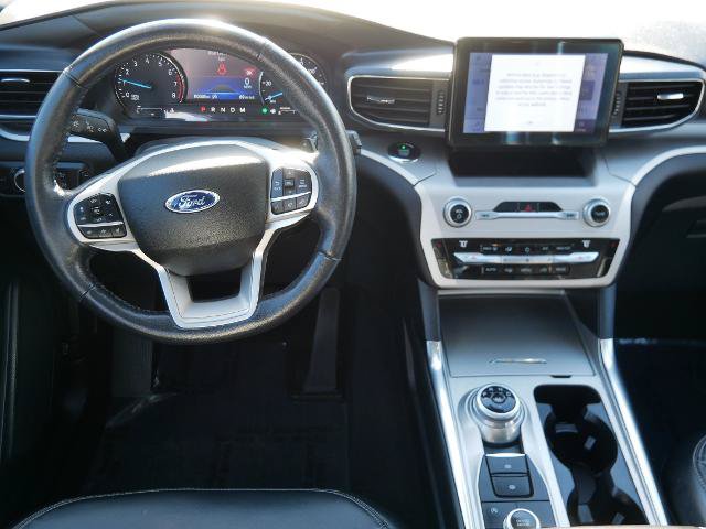 Certified 2021 Ford Explorer XLT w/ Equipment Group 202A AWD/4WD image 17