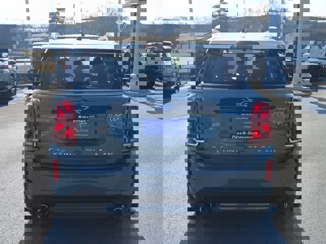 Used 2024 MINI Cooper Countryman S w/ Signature Upholstery Package image 3