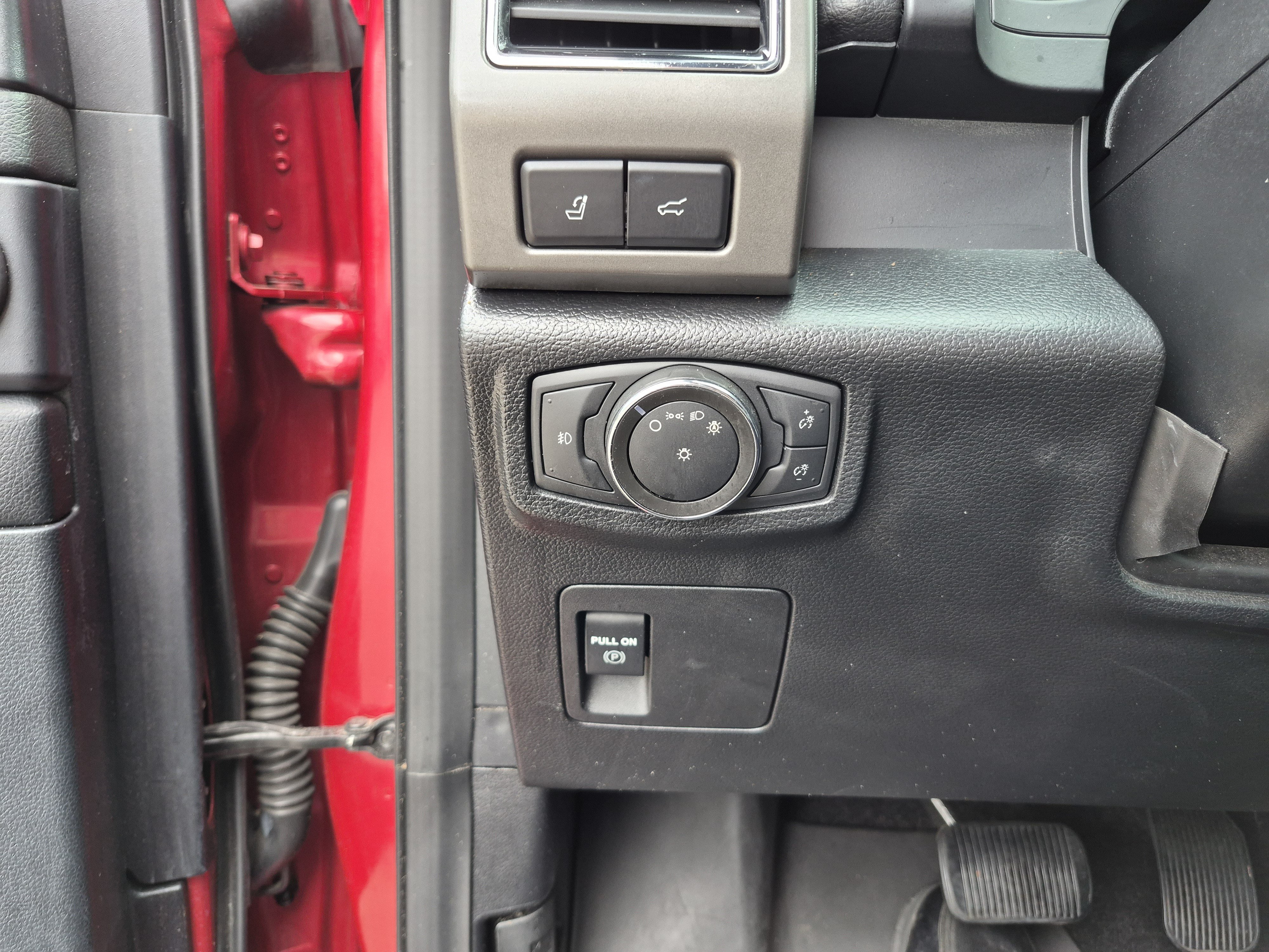 Certified 2021 Ford Expedition XLT RWD image 21