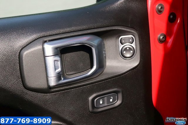 Used 2021 Jeep Gladiator Rubicon w/ Cold Weather Group image 12