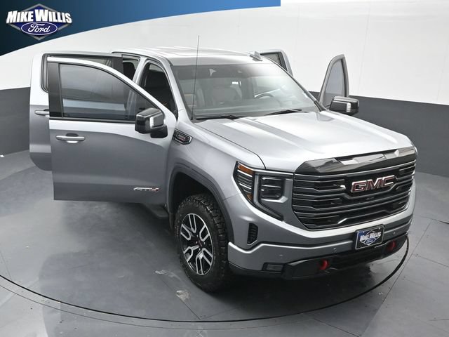 Used 2025 GMC Sierra 1500 AT4 w/ AT4 Premium Package AWD/4WD image 25