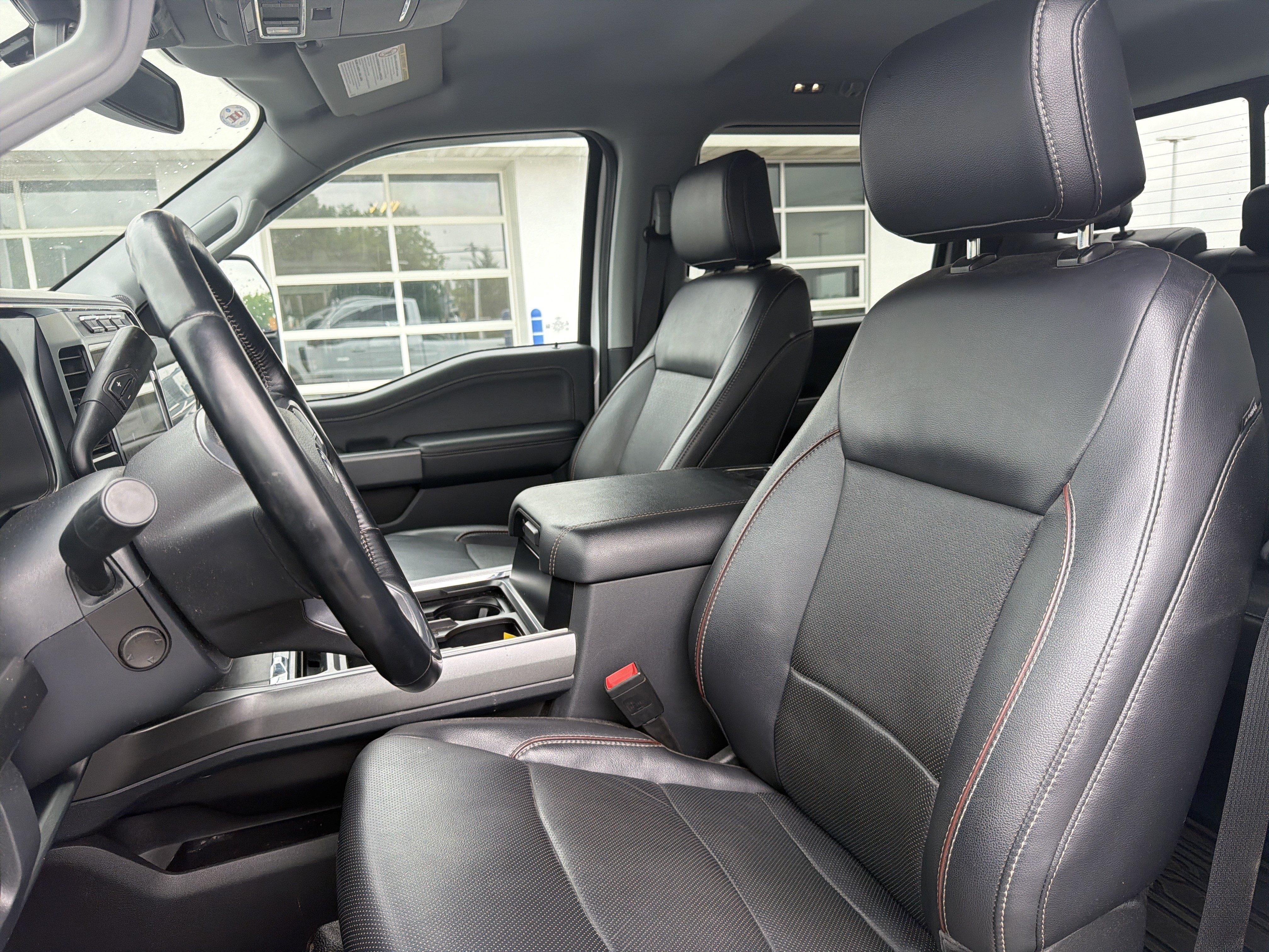 Certified 2023 Ford F250 Lariat w/ Sport Appearance Package AWD/4WD image 33