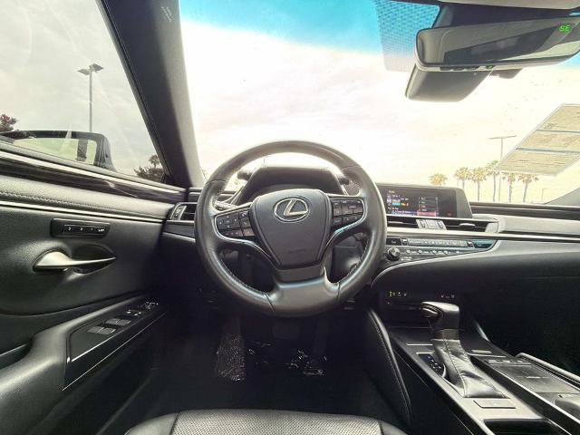 Used 2020 Lexus ES 350 w/ Premium Package FWD image 19