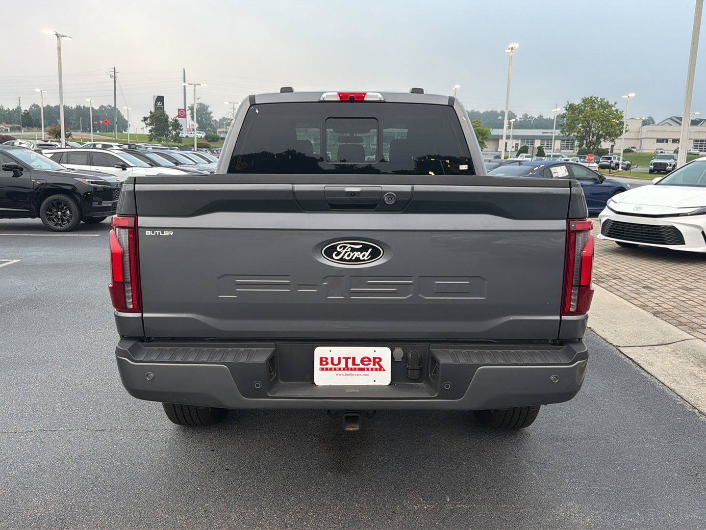 Certified 2024 Ford F150 Platinum w/ FX4 Off-Road Package AWD/4WD image 5