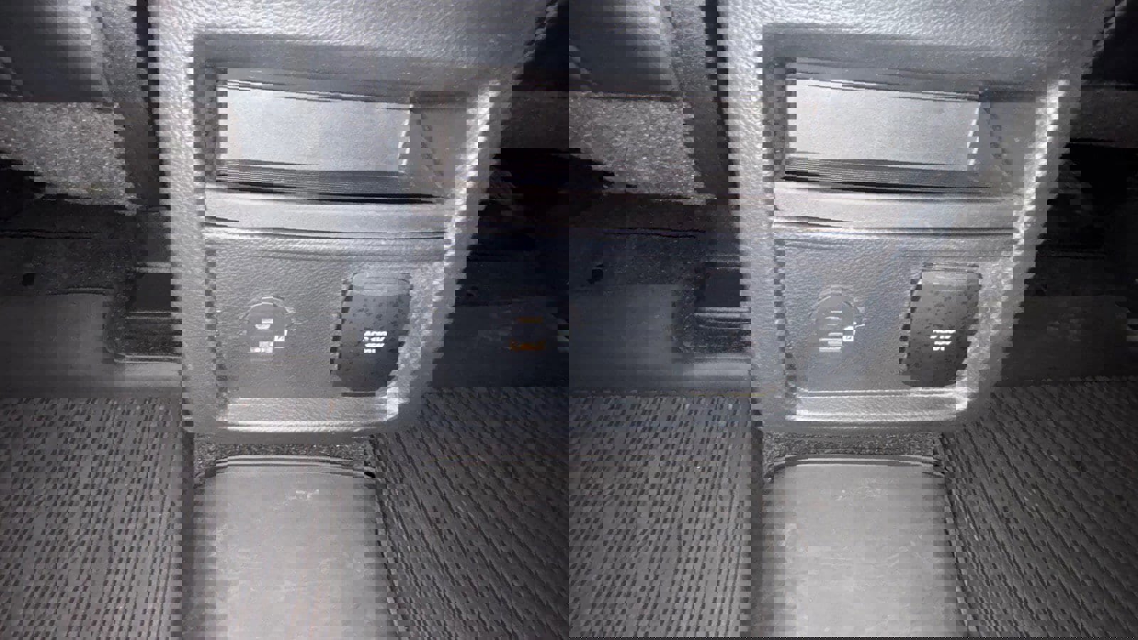 Certified 2022 Ford Edge SEL w/ Convenience Package image 23